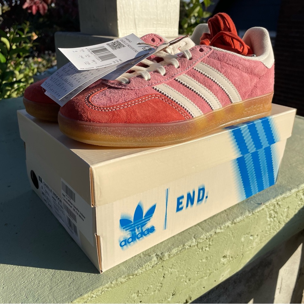 NWT and box! END. X ADIDAS GAZELLE INDOOR 'LAUNDROMAT’ Pink. women’s 7/men’s 6.